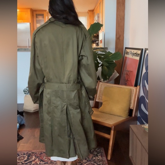 Vintage trench coat - Picture 3 of 4
